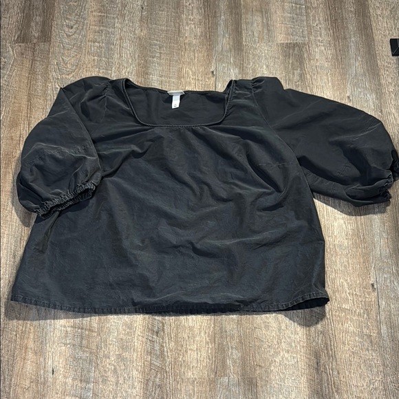 Ava & Viv Tops - Ava & Viv Charcoal Puff Sleeve Top